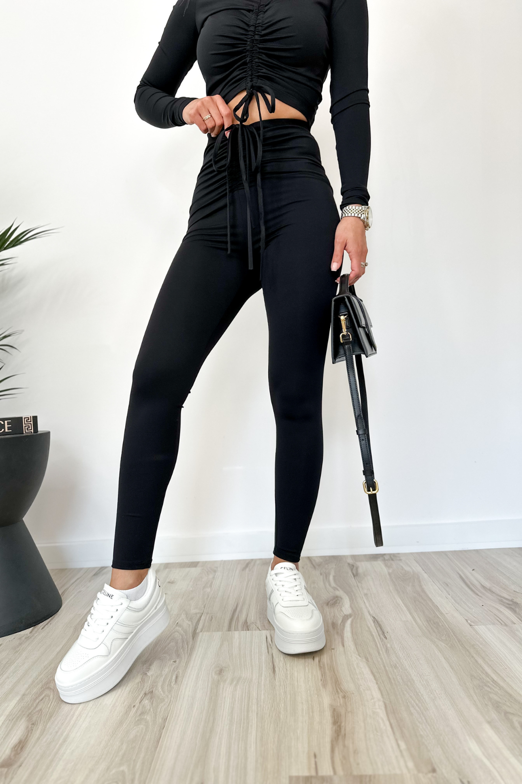 IVA-Rahmenleggings schwarz